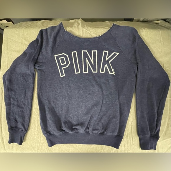 Vintage 2000’s Victoria’s Secret ‘Angels have more fun’ off the shoulder sweatshirt